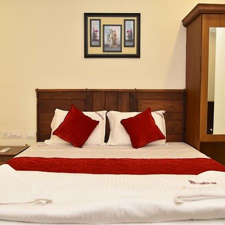 Sree Ganesh Inn Пални Экстерьер фото