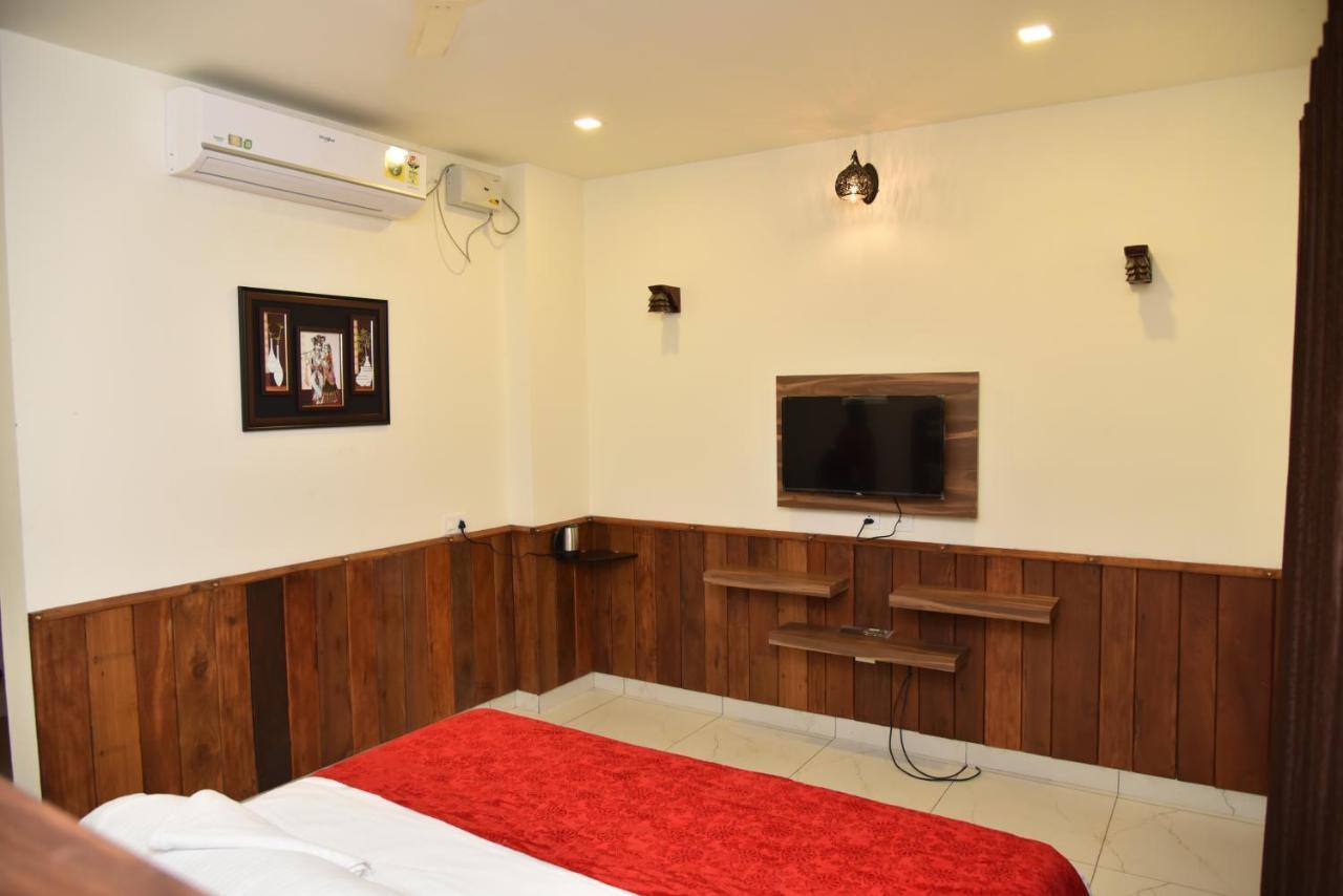 Sree Ganesh Inn Пални Экстерьер фото