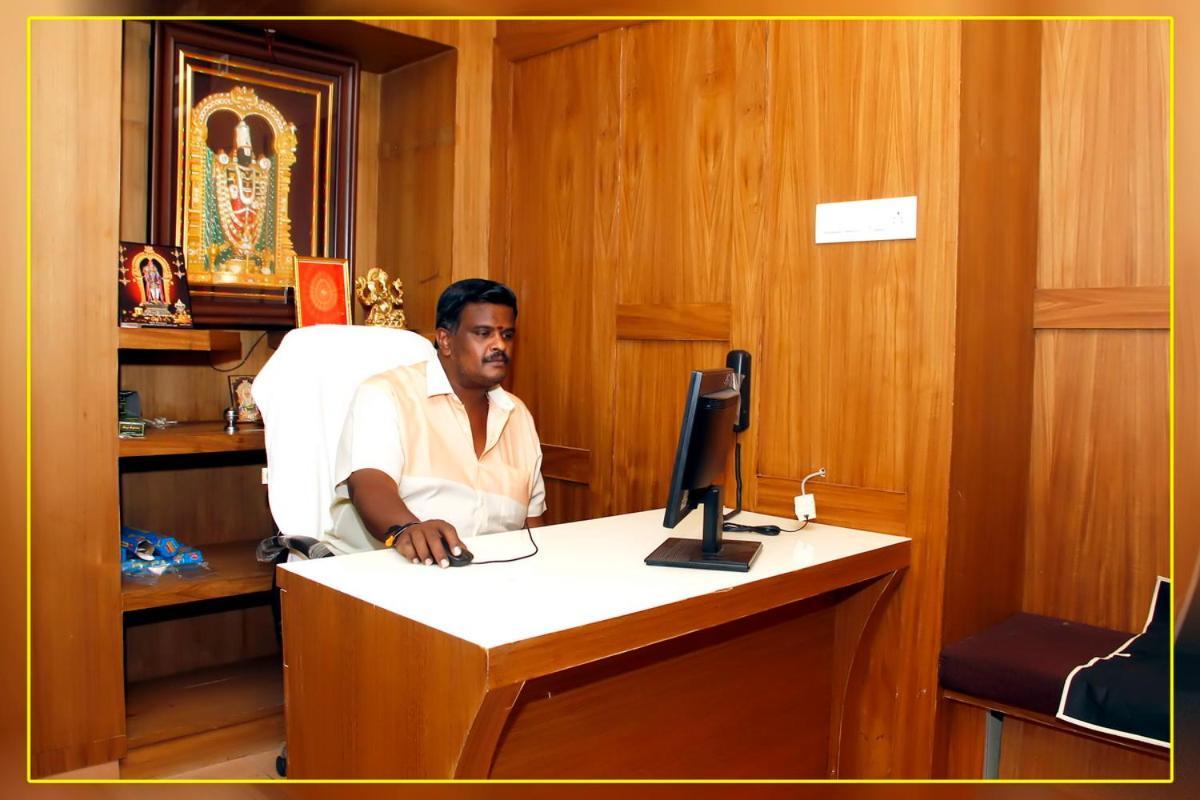 Sree Ganesh Inn Пални Экстерьер фото