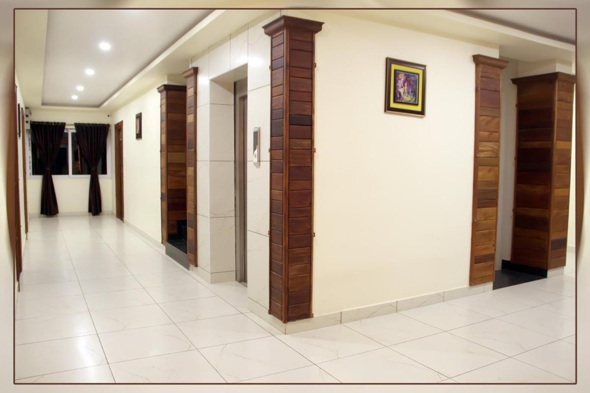 Sree Ganesh Inn Пални Экстерьер фото