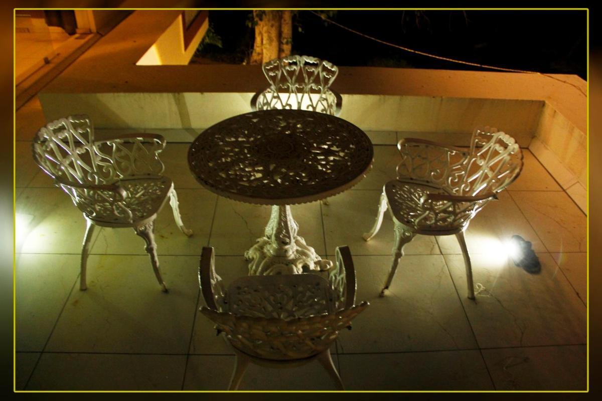 Sree Ganesh Inn Пални Экстерьер фото