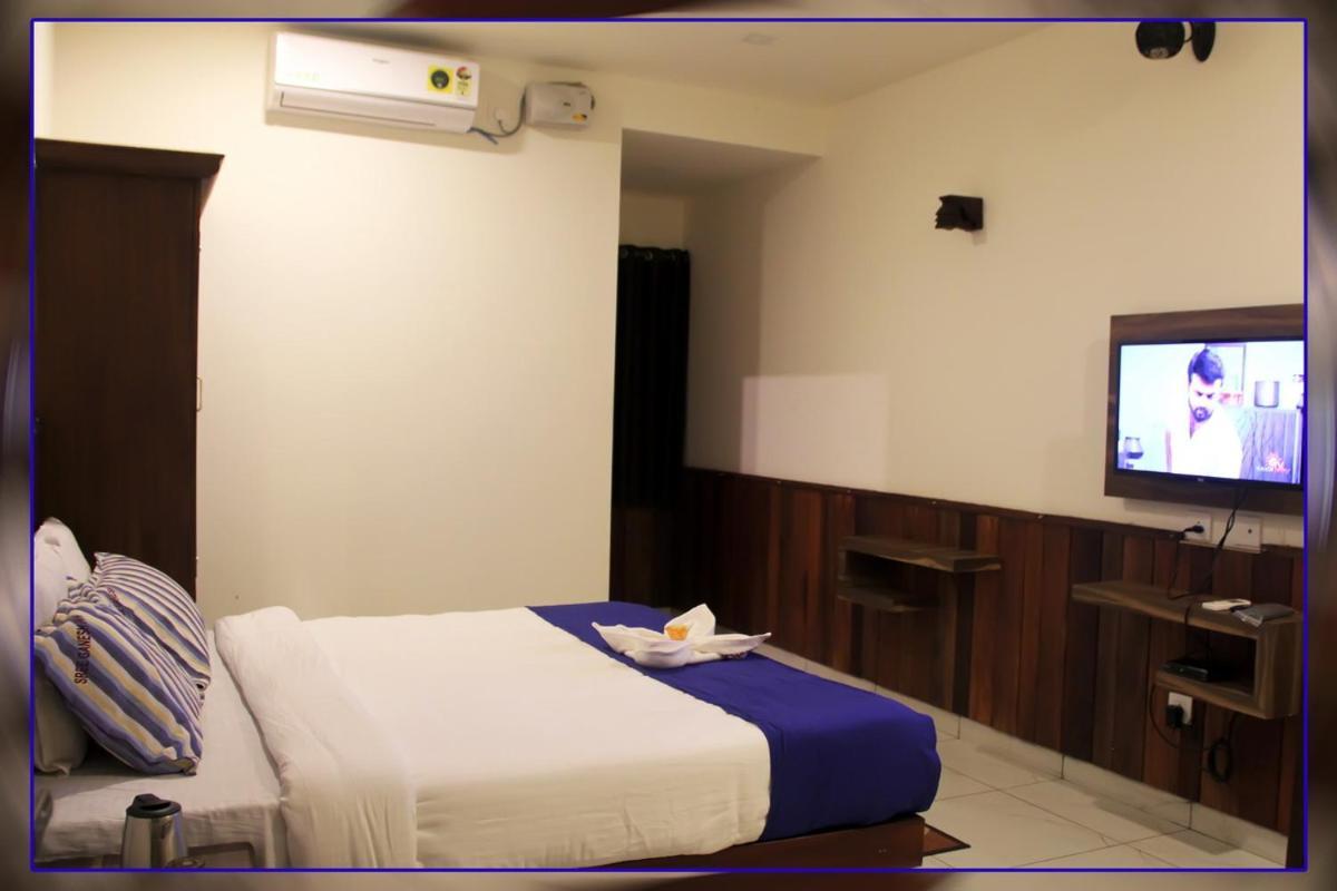 Sree Ganesh Inn Пални Экстерьер фото